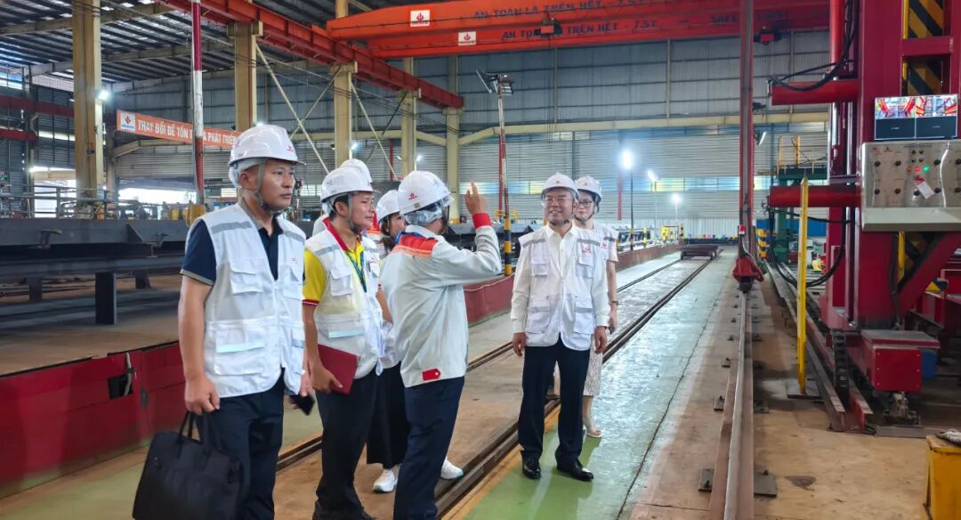 攜手共進 揚帆東盟｜天意機械董事長劉洪彬帶隊參觀越南Dai Dung Group，深化國際